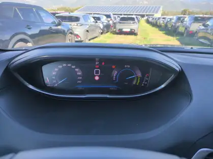 PEUGEOT 3008 ALLURE PACK HYBRID 136 CV E-DCS6