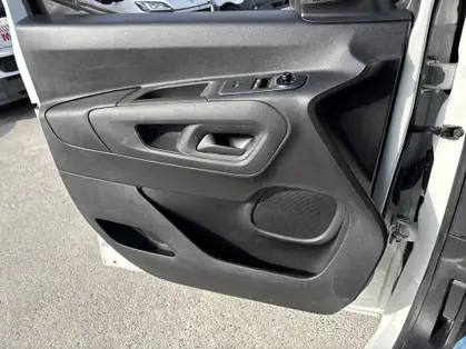 TOYOTA PROACE CITY FOURGON RC21 MEDIUM 1.5L 100 D-4D BVM5 ACTIVE