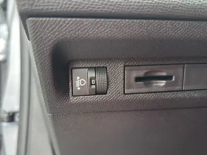 PEUGEOT 308 SW ALLURE Hybrid 145 CV e-DCS6 