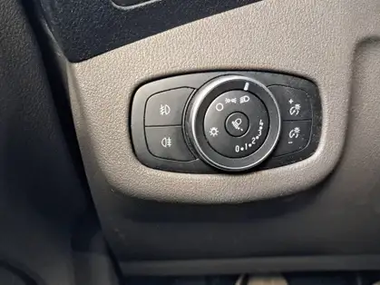 FORD TRANSIT CONNECT FGN L1 1.5 ECOBLUE 100 S&S TREND BUSINESS NAV