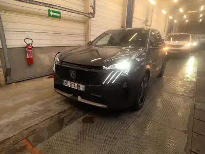 PEUGEOT 3008 210 ch 73 kWh Allure