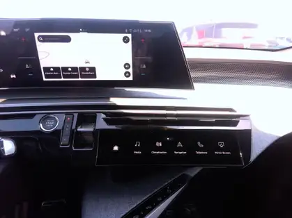 PEUGEOT 3008 GT Hybrid 145 e-DCS6