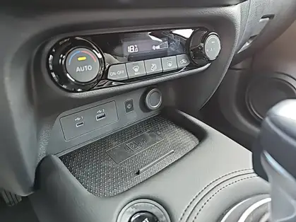 NISSAN JUKE N-CONNECTA HYBRID 143 CV