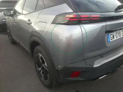 PEUGEOT 2008 ALLURE HYBRID 136 CV e-DCS6