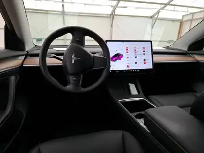 TESLA MODEL 3 AUTONOMIE STANDARD PLUS RWD