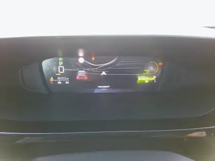 PEUGEOT 408 Hybrid 136 e-DCS6 Allure