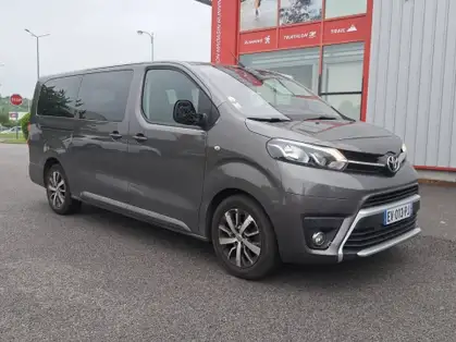 TOYOTA PROACE COMBI Long 115 D-4D BVM6 Dynamic - 8P