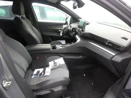 PEUGEOT 3008 ALLURE PACK HYBRID 136 CV E-DCS6