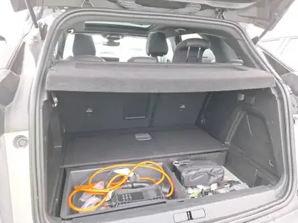 PEUGEOT 3008 GT HYBRID 225 CV E-EAT8