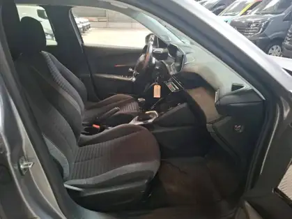 PEUGEOT 2008 ACTIVE 1.2 PURETECH 100 CV BVM6