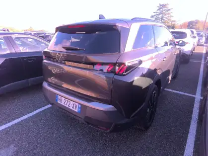 PEUGEOT 5008 ALLURE Hybrid 136 CV e-DCS6 
