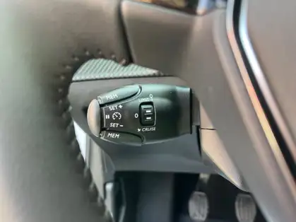 PEUGEOT 208 208 ACTIVE PACK 1.2 PURETECH 100 CV BVM6