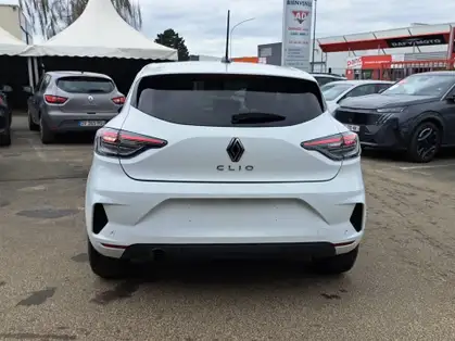 RENAULT CLIO V EVOLUTION TCe 90 CV CVT