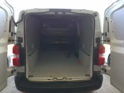 CITROEN JUMPY FOURGON TAILLE M BLUEHDI 120 CV BVM6