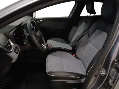 RENAULT CLIO V TECHNO E-Tech full hybrid 145 CV GSR2 