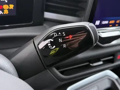 VOLKSWAGEN T-ROC 1.5 eTSI Hybrid 150 ch DSG7 R-Line
