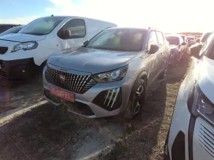 PEUGEOT 2008 ALLURE Hybrid 145 CV e-DCS6 