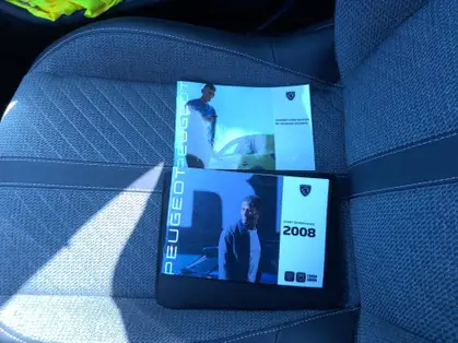 PEUGEOT 2008 ALLURE PURETECH 100 CV BVM6