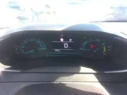 PEUGEOT 208 Hybrid 110 ch e-DCS6 Style