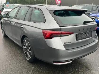 SKODA OCTAVIA COMBI SPORTLINE 1.5 TSI Hybrid 150 CV DSG7 