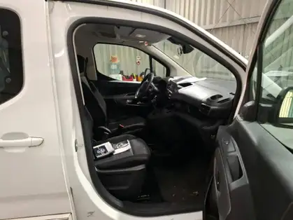 TOYOTA PROACE CITY VERSO RC21 DYNAMIC RC21 Medium 1.2L 110 VVT-i BVM6 