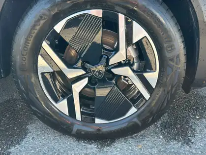 PEUGEOT 2008 GT Hybrid 145 CV e-DCS6 