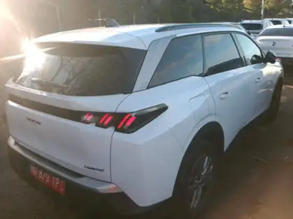 PEUGEOT 5008 ALLURE Hybrid 145 CV e-DCS6 