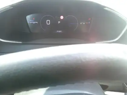 PEUGEOT 208 ALLURE HYBRID 100 CV E-DCS6