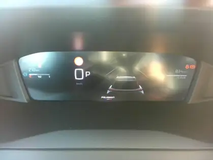 PEUGEOT 2008 ALLURE Hybrid 145 CV e-DCS6 