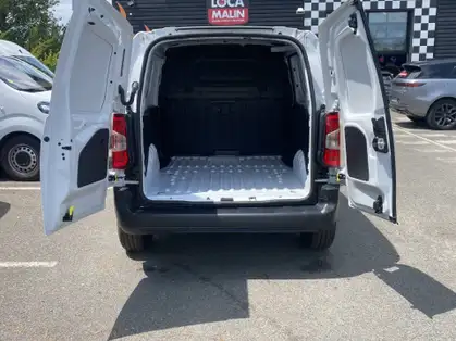 CITROEN BERLINGO VAN ELECTRIQUE TAILLE M 800 KGS 100 KW 136 CV (50 KWH)