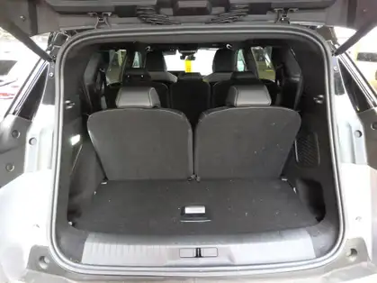 PEUGEOT 5008 GT Hybrid 145 CV e-DCS6 