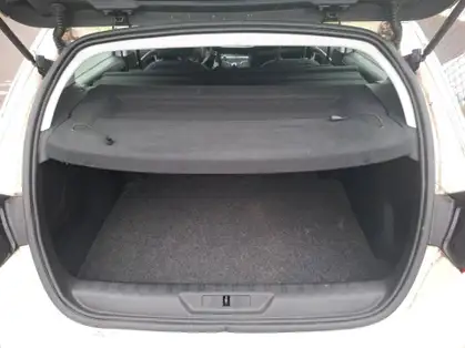 PEUGEOT 308 AFFAIRE 308 AFFAIRE PREMIUM PACK	BLUEHDI 100 S&S BVM6 