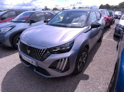 PEUGEOT 2008 GT HYBRID 136 CV E-DCS6