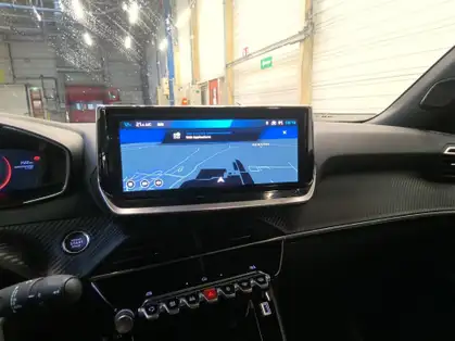 PEUGEOT 2008 ALLURE Hybrid 145 CV e-DCS6 