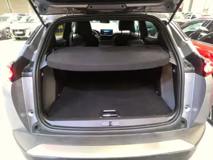 PEUGEOT 2008 ALLURE Hybrid 145 CV e-DCS6 