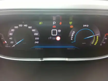 PEUGEOT 5008 GT 1.2 HYBRID 136 CV E-DCS6
