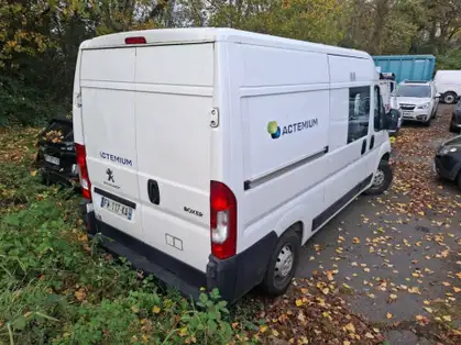 PEUGEOT BOXER FOURGON PREMIUM 335 L2H2 BLUEHDI 120 CV BVM6