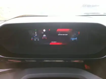 PEUGEOT 408 GT HYBRID 136 CV e-DCS6
