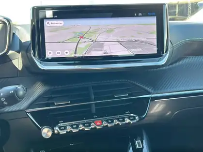 PEUGEOT 2008 GT Hybrid 145 CV e-DCS6 