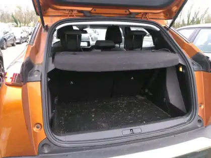 PEUGEOT 2008 PureTech 130 S&S EAT8 Active Business