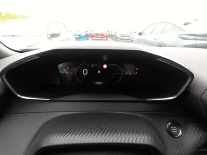 PEUGEOT 2008 ALLURE Hybrid 145 CV e-DCS6 