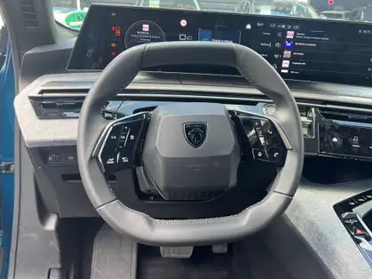 PEUGEOT 3008 ALLURE HYBRIDE 136 CV e-DCS6