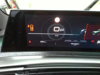 PEUGEOT 3008 GT Hybrid 145 e-DCS6