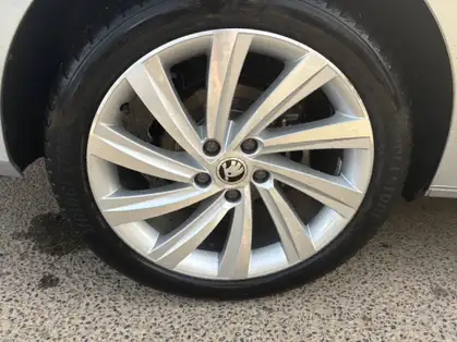 SKODA OCTAVIA COMBI 1.4 TSI PHEV iV 204 ch DSG6e Business