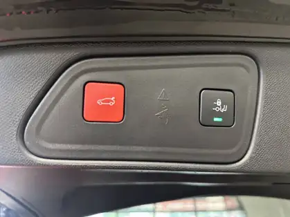PEUGEOT 3008 ALLURE PACK HYBRID 136 CV E-DCS6