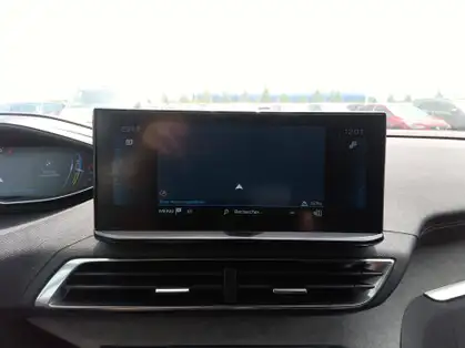 PEUGEOT 3008 GT HYBRID 136 CV E-DCS6