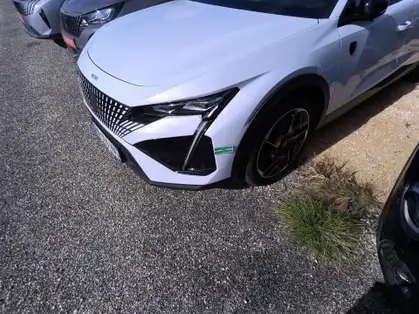 PEUGEOT 408 GT HYBRID 136 CV e-DCS6