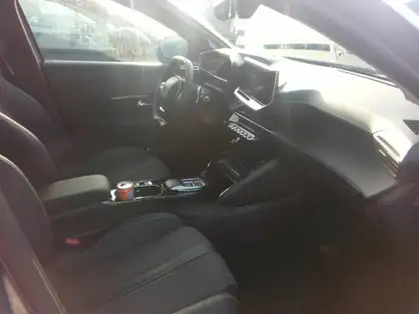PEUGEOT 208 NOUVELLE 208 GT HYBRIDE 136 e-DCS6