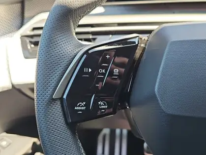 PEUGEOT 3008 GT Hybrid 145 e-DCS6