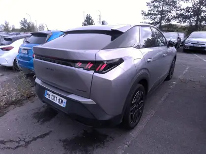 PEUGEOT 3008 ALLURE HYBRIDE 136 CV e-DCS6
